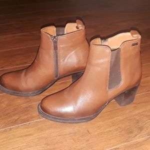 Brown/Cognac Chelsea Boot